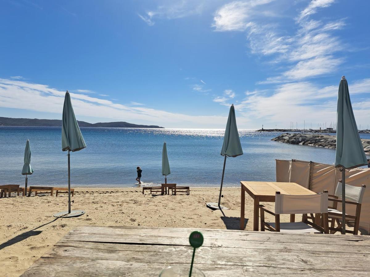 Location Vacance Vue Mer 4 A 6 Personnes Cavalaire-sur-Mer Buitenkant foto