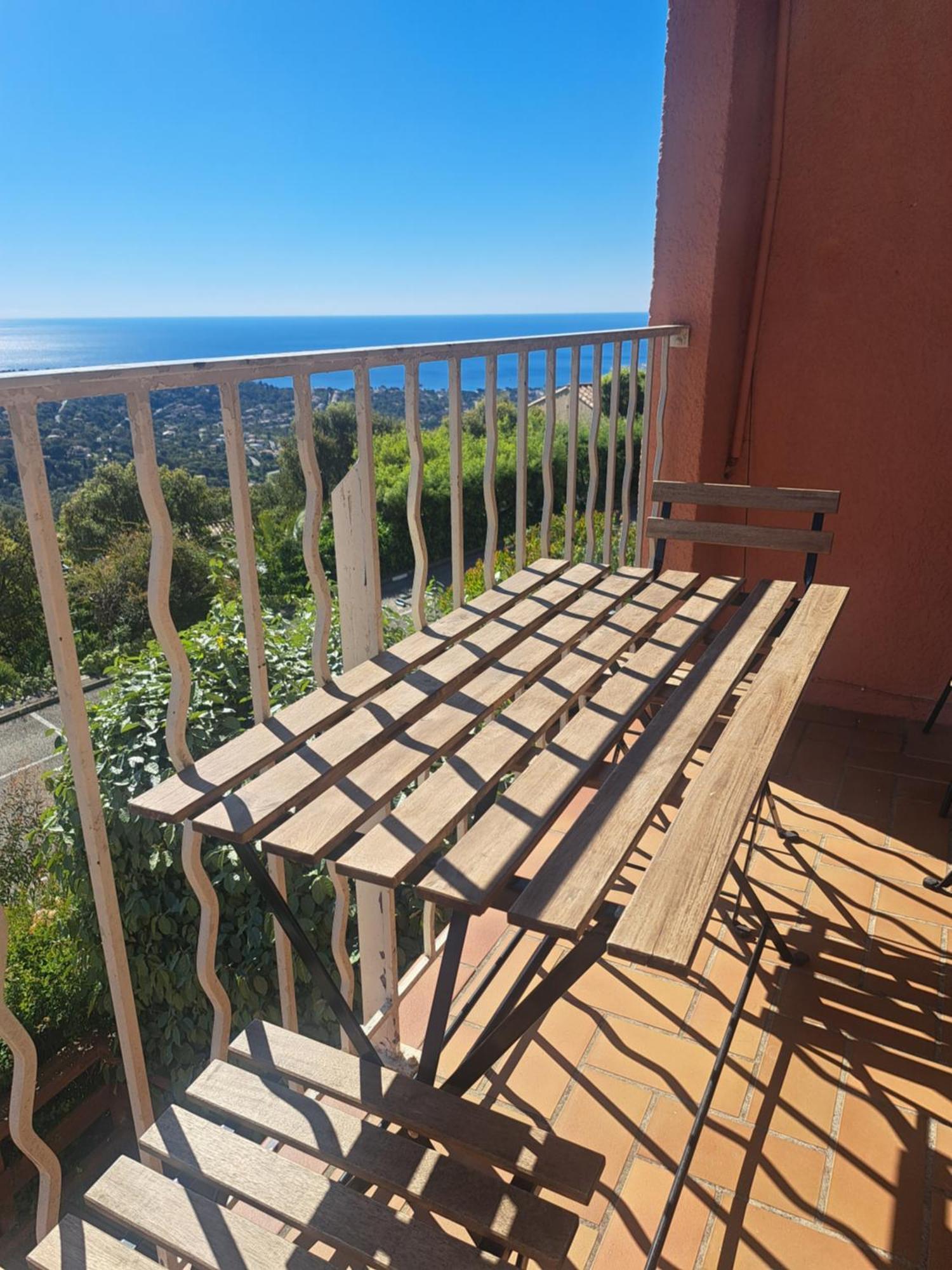 Location Vacance Vue Mer 4 A 6 Personnes Cavalaire-sur-Mer Buitenkant foto