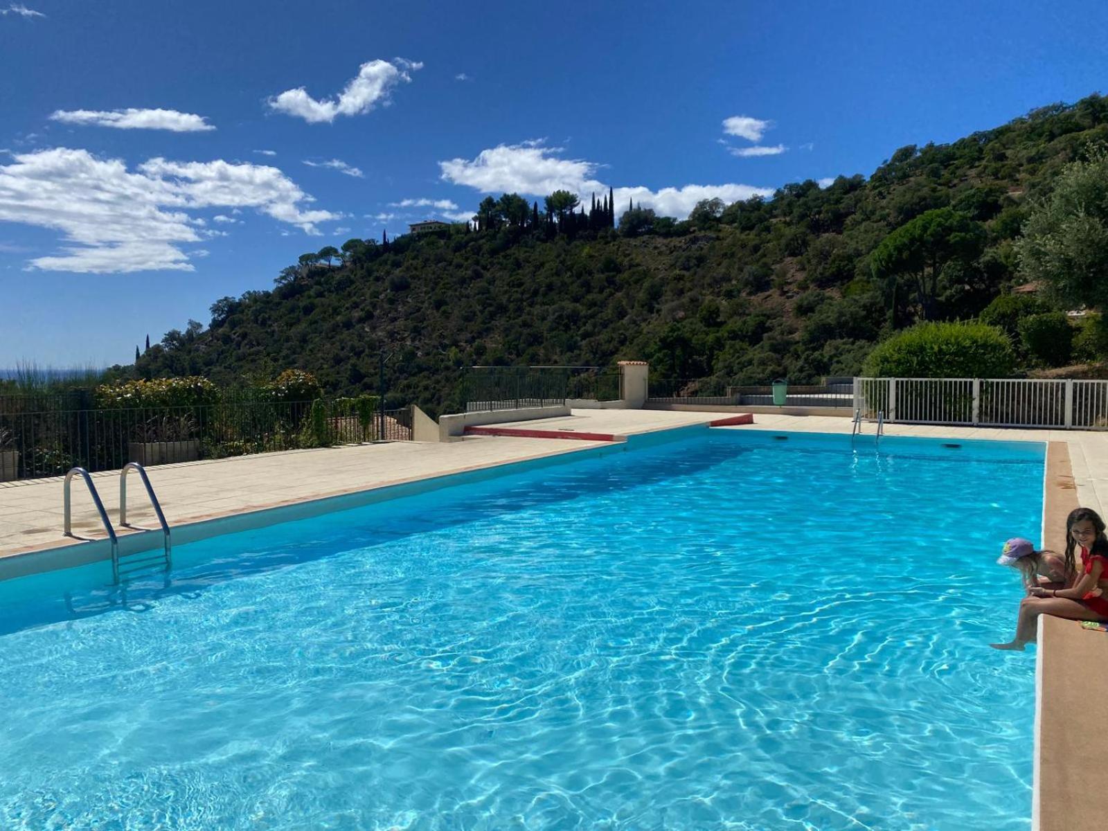 Location Vacance Vue Mer 4 A 6 Personnes Cavalaire-sur-Mer Buitenkant foto